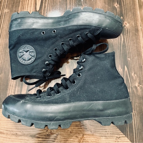 Converse Black Lugged High-Tops - Picture 1 of 4